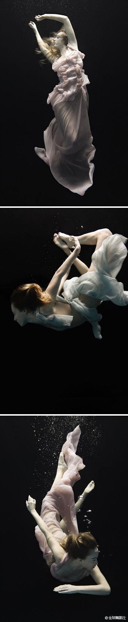【水下芭蕾】意大利女时尚摄影师Nadia...