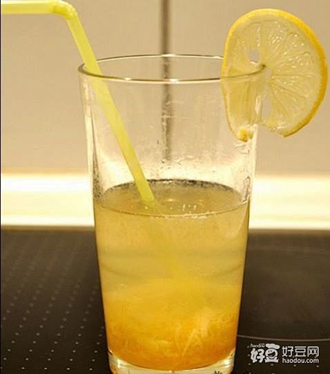 【蜂蜜柠檬茶】
主料：2个柠檬 
配料：...