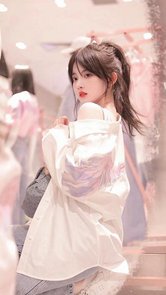 清纯美女高清壁纸-今日头条