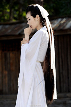 向青春举杯采集到古装汉服