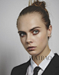 卡拉·迪瓦伊 (Cara Delevingne)