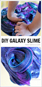Make this beautiful, sparkly, stretchy slime that looks just like the swirls of a galaxy and keep your preschooler entertained for hours!: 