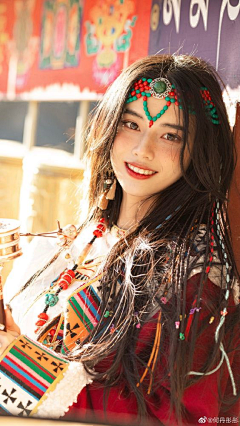 霓湘君采集到美女