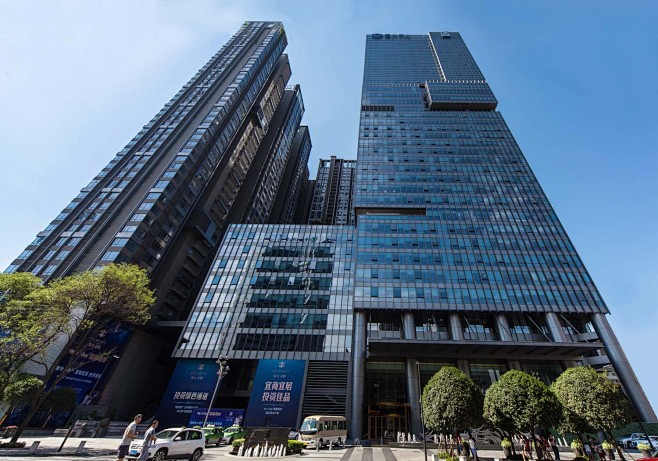 成都富力广场—商务CBD地标——金盘网