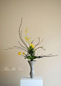 http://www.artmajeur.com/fr/esearch?q=thai+mai+van  ikebana by thai thomas Mai Van