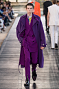 Berluti Spring 2020 Menswear Fashion Show : The complete Berluti Spring 2020 Menswear fashion show now on Vogue Runway.