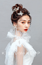 国潮 妆容彩妆 眼妆 唇妆护肤美妆美女微笑笑容模特医美女装酷流行时尚珠宝-3709
