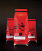 Static Coffee : Farm Design partnered with Espresso Republic for the launch of the new Static coffee and espresso bags. Espresso Republic wanted to create premium bags that exuded the high quality of the coffee held inside. A cohesive look was established