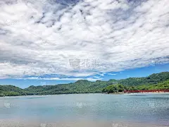 赤木山湖边