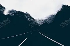 山中公路 【酷图网】大山,山脉,路,山路,公路,道路,高山,云雾,阴沉,天气,自然景色,黑色,黑色背景,背景,创意,高清,简单,简约,大气,清新,TIF,RGB,72DPI,壁纸,电脑壁纸,桌面,电脑桌面,海报,素材,设计素材,摄影,拍摄,摆拍,1920px