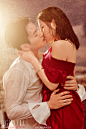 组图：陈晓陈妍希登封面湿身热吻 躺床甜蜜相拥 : 陈晓陈妍希合体登上《红秀GRAZIA》，将于7月大婚的两人甜蜜爆棚。