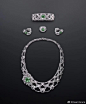 珠宝设计超话GUIGUI造作集市超话#首饰##珠宝##艺术品# 
【分享】
路易威登采用欧泊、珍珠、玉髓、钻石、祖母绿…多种材质的搭配 。