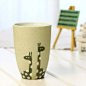 纯手工陶瓷磨砂面水杯-浅绿色长颈鹿的图片