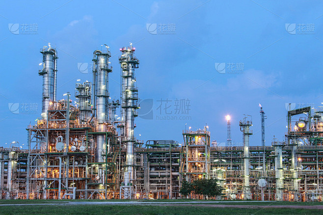 石化工厂夜景结构