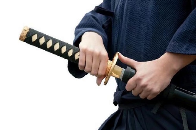 持刀