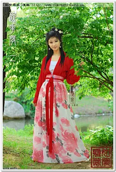 [如梦霓裳] 汉服 对襟襦裙[醉花间(二] 红襦-白底红花裙-淘宝网