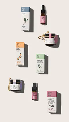 Make Me Bio Rebranding : Make Me Bio is a polish cosmetics brand producing a wide range of beauty products with natural ingredients. Their lines of products include face, body, hair and scalp care, as well as make up. A crucial point in the company brand 