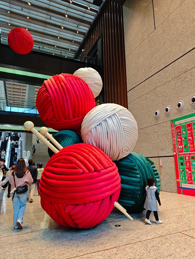 分享：商业冬季美陈_Dp点_卷个毛线_3...