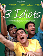 三傻大闹宝莱坞的剧情简介   · · · · · · 
　　本片根据印度畅销书作家奇坦·巴哈特（Chetan Bhagat）的处女作小说《五点人》（Five Point Someone）改编而成。法兰（马德哈万 R Madhavan 饰）、拉杜（沙曼·乔希 Sharman Joshi 饰）与兰乔（阿米尔·汗 Aamir Khan 饰）是皇家工程学院的学生，三人共居一室，结为好友。在以严格著称的学院里，兰乔是个非常与众不同的学生，他不死记硬背，甚至还公然顶撞校长“病毒”（波曼·伊拉尼 Boman Irani