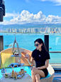  |分享一波在三亚的照片儿 : : 裙子&包包：Alexander Wang 墨镜:QING YE #三亚凤凰岛度假酒店