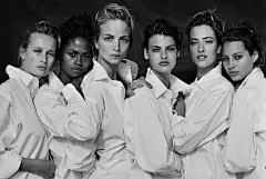 你一定要珍藏的10个顶级摄影网站 : 经常被问：提高摄影的核心要素是什么？ 答：审美和想象力。 你身边也许有这样的朋友，有很好的器材，很好的技术，可是拍出来的照片总是缺了点什么。 缺了点什么呢？感觉。 随着相机和...