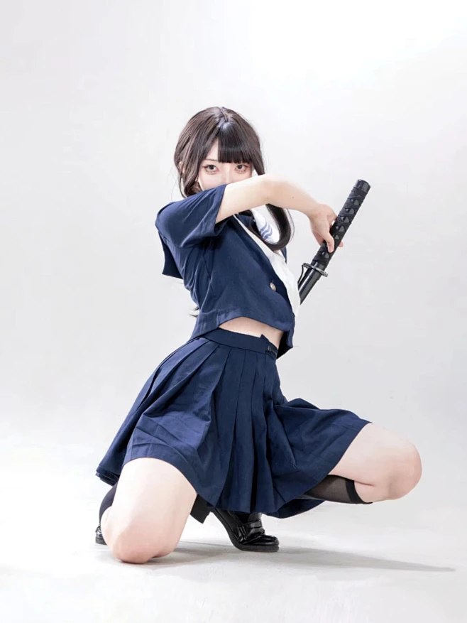 绘画素材_持剑【六】_1-花瓣网