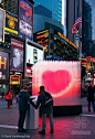 BIG设计纽约时代广场互动心形雕塑-筑龙新闻