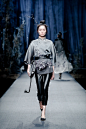 中国国际时装周18AW| 盖娅传说 · 熊英 T台之上的武侠梦