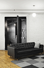 PARKA's office : Located in the heart of Quebec City downtown, Parka's office can be found in the old Alfred-Eugène Marois' shoe factory, built in 1914 and designed by René-Pamphile Lemay, architect. Like this industrial-style architecture, the concept of