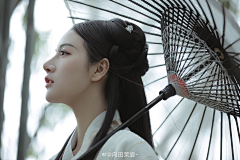 画画的Feng子采集到woman——侧脸