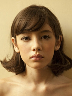哭苦闷采集到美女