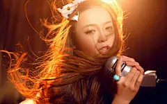 美女裴紫绮桌面壁纸