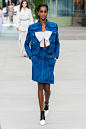 Chanel Resort 2020 Fashion Show : The complete Chanel Resort 2020 fashion show now on Vogue Runway.