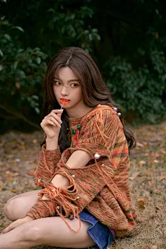 杨超越｜[心]_一米壁纸_2024年04月24日_微头条-今日头条