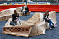 At the beginning of this year the Dutch designers Remy & Veenhuizen presented an impressive seating landscape for a high school in Zoetermeer, Netherlands.  The stylized dunes are placed on the gray tiled roof top and form a contrast to the rather con