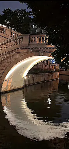 ▸新中式壁纸
&quot;蝴蝶梦中家万里,杜鹃枝上月三更&quot;