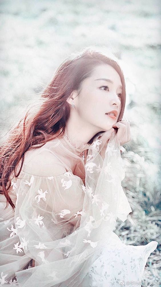 致青春 原来你还在这里 吴亦凡 我们相爱吧 女头 女生头像 海上繁花