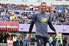2016欧冠全明星VS中国香港明星足球队友谊赛