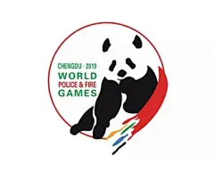 世界警察和消防员运动会于1985年创办于美国加利福尼亚州，每两年举办一届，至今已连续举办17届。成都市于2007年首次参加世警会，并于2013年成功获得2019年第十八届世警会举办权，这将是亚洲城市在历史上首次举办世警会。会徽的设计突出成都特色，以憨态可掬的成都“名片”大熊猫为会徽主体设计元素。颜色方面，会徽运用奥运五色，体现了体育赛事的拼搏精神。同时，在中国传统文化中寓意圆满、长久的阿拉伯数字“0”“9”融入其中，预示2019成都世警会必将取得圆满成功，友谊必定天长地久。