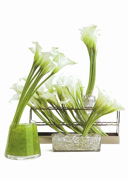 Modern Centerpiece: ...
