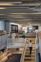 SoundCloud 新总部办公室 New Soundcloud Headquarters by KINZO Berlin - 灵感日报 : 不久前，SoundCloud邀请到德国KINZO Berlin建筑设计公司为其打造在柏林墙附近的全新办公总部。总部位于一座被改造的酒厂建筑内，SoundCloud占据了3层面积达4000平方的空间，共180名员工在这里办公……