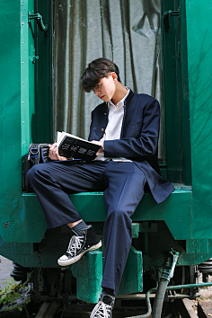 闲闲咸鱼干采集到单人动作设计