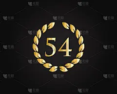 54周年纪念标志模板。54周年纪念标志与金环孤立在黑色背景，为生日，周年和公司庆祝