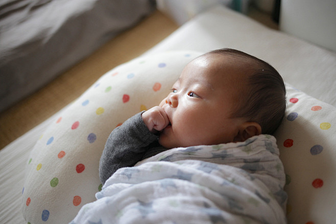 小さな僕とのはじめてづくしの日々「夜泣き...