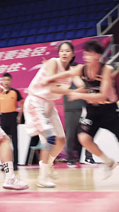 Miss_Left采集到杨舒予