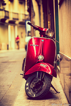 安然若橘_orange采集到我爱Vespa