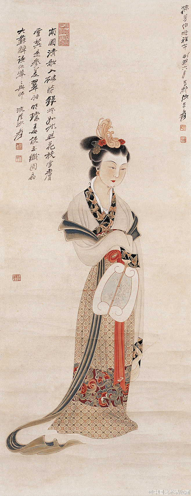 大风堂画派#【 张大千《仕女图》 】张大千仕女画的艺术特点和成功之处