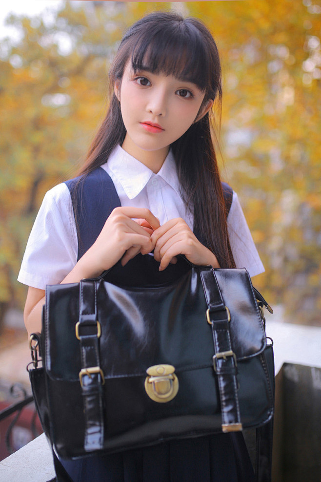 温心月光采集，美女