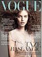 Publication: Vogue Turkey
Issue: January 2014
Model: Emily Didonato
Photography: Terry Tsiolis
Styling: Karen Langley
Hair: Kevin Ryan
Make-up: Frankie Boyd