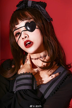 5uzzi采集到漂亮妹妹✨